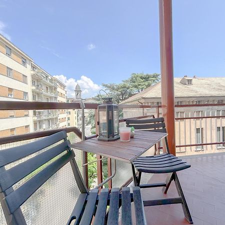 Free Parking - Elegante Casa Con Wifi -Smarttv Apartment Savona Ngoại thất bức ảnh