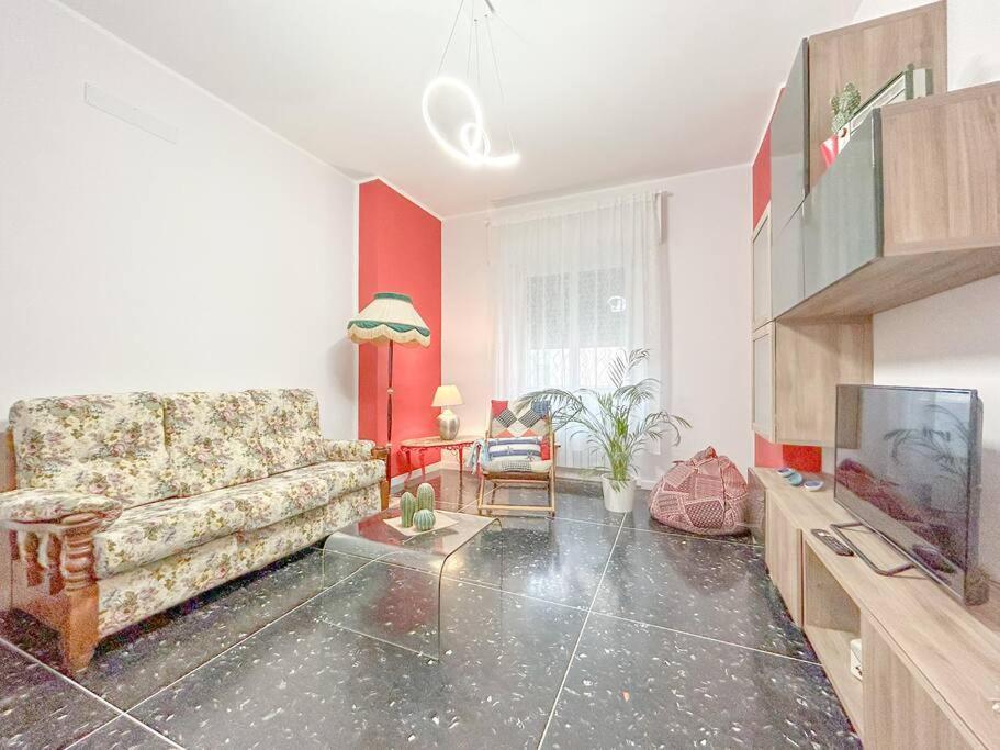 Free Parking - Elegante Casa Con Wifi -Smarttv Apartment Savona Ngoại thất bức ảnh