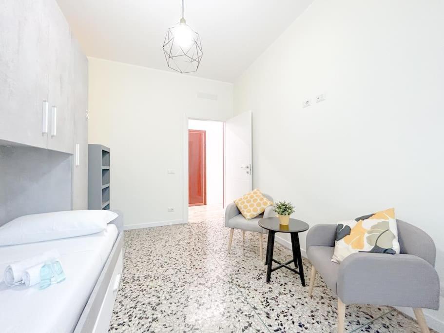 Free Parking - Elegante Casa Con Wifi -Smarttv Apartment Savona Ngoại thất bức ảnh