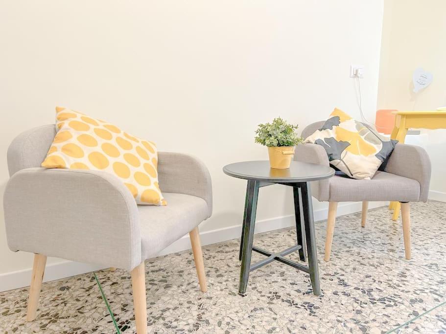 Free Parking - Elegante Casa Con Wifi -Smarttv Apartment Savona Ngoại thất bức ảnh